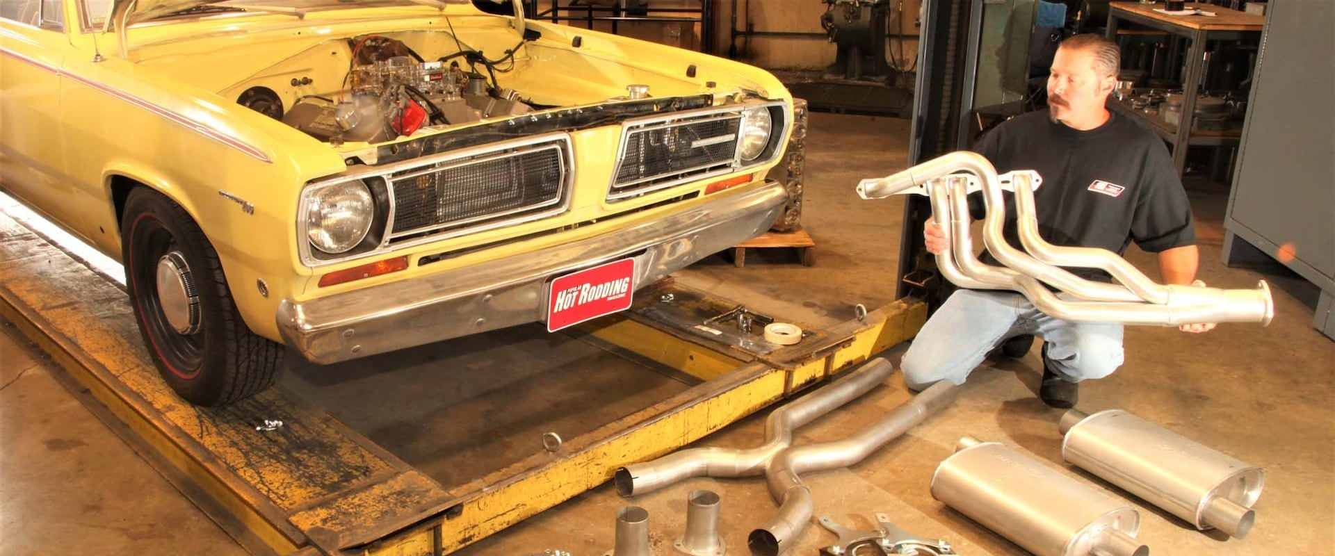 Are there any special tools needed to work on a mopar classic car?