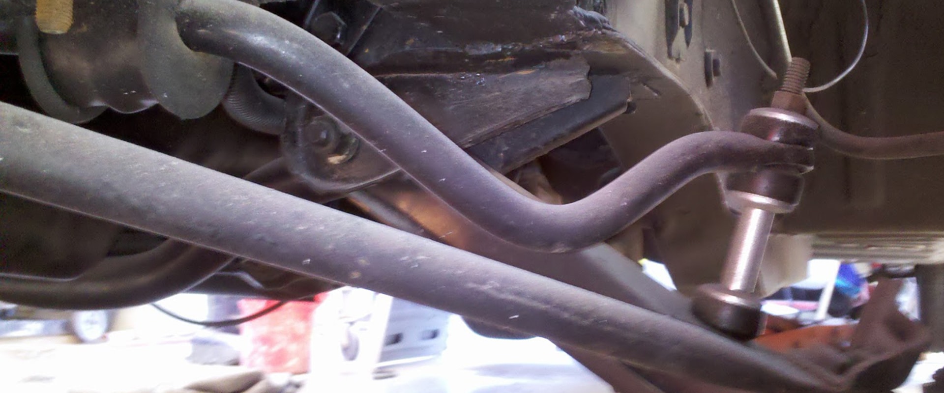 Replacing Your Vehicle's Sway Bar