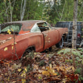 What is the difference between a mopar car and a muscle car?
