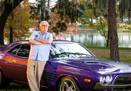 What is the difference between modern cars and classic cars?